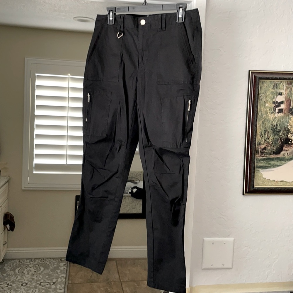 White House Black Market Black Slim Crop pants